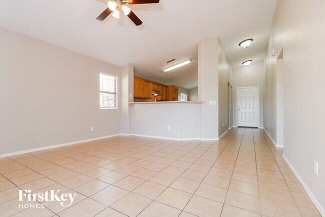Foto del edificio - 25727 W St James Ave