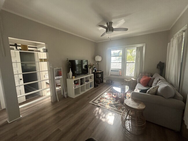 Foto del edificio - 508 12th Ave N