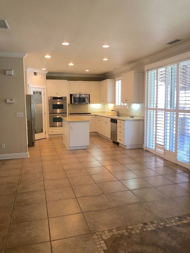Foto del edificio - 4 br, 3 bath House - 919 Larable Ct.
