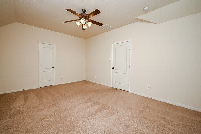 Foto del edificio - 4411 Wellington Grove Ln