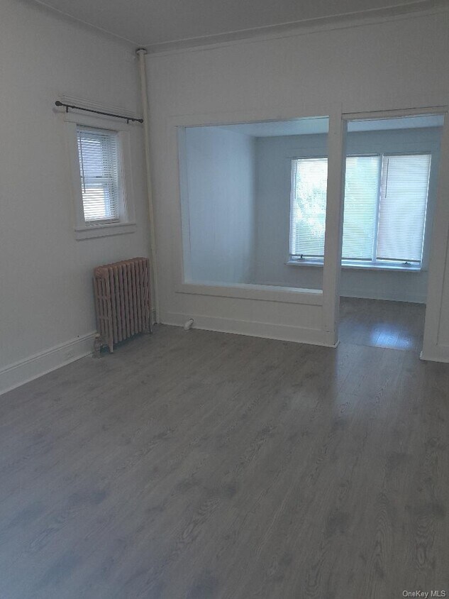 Foto principal - 91-52 91st St