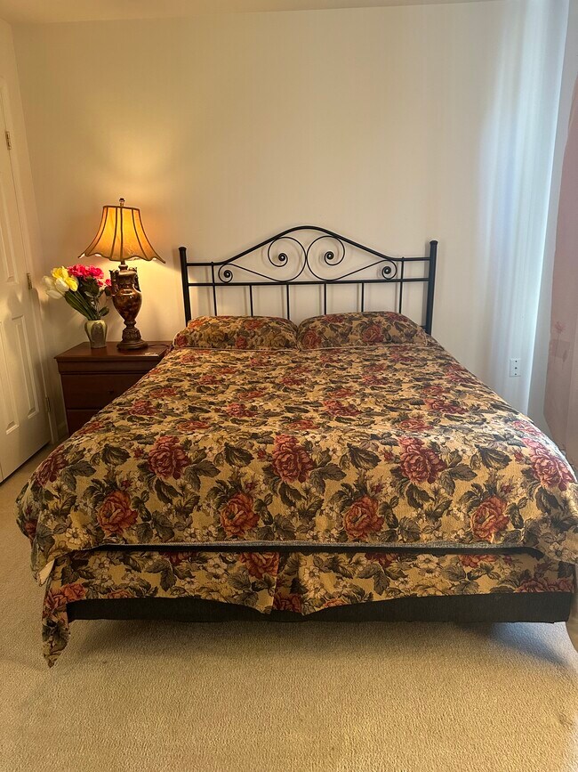 Foto del edificio - 5 Tree Hollow Dr