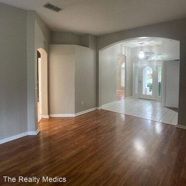 Foto del edificio - 4 br, 3 bath House - 703 Timberwilde Ave