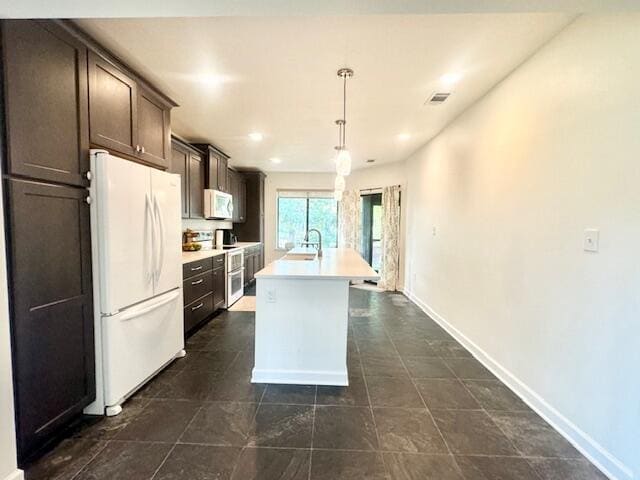 Foto del edificio - 155 Gleneagles Dr