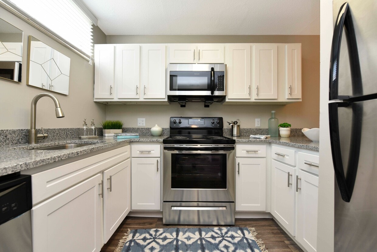 Primary Photo - Vetra West Hills