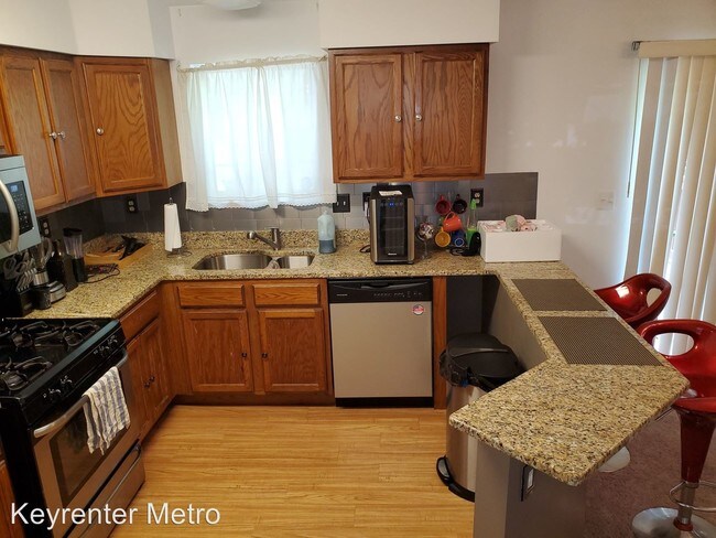 Building Photo - 3 br, 3 bath House - 5732 Everhart Place