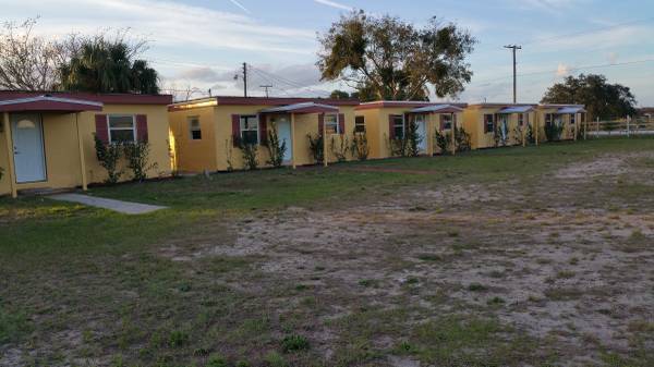 Foto del edificio - 2001 State Road 64 W