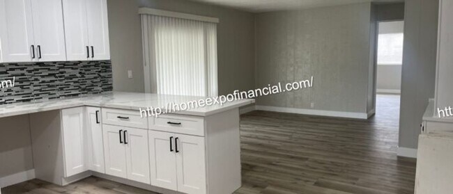 Building Photo - Nice Home For Rent