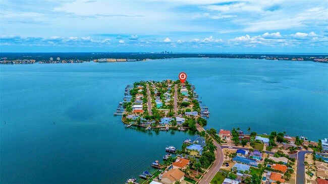 Building Photo - 840 Boca Ciega Isle Dr