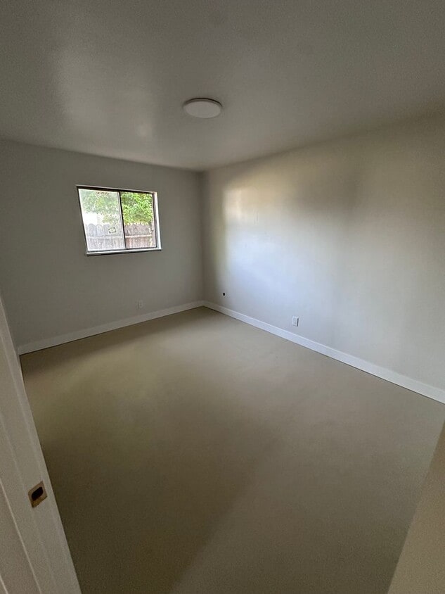 New renovated 3 Bedroom, 1 Bathroom Home w... - New renovated 3 Bedroom, 1 Bathroom Home w...