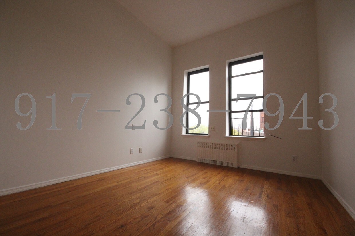 Primary Photo - 338 Broadway