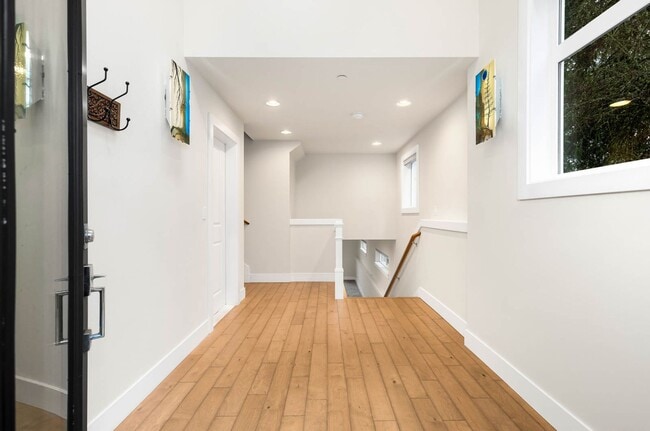 Photo - 7704 151st Ave NE Townhome