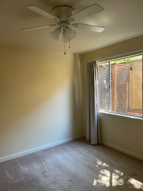 Foto del edificio - 624 Cedar St