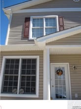 Building Photo - 202 Heights Ln