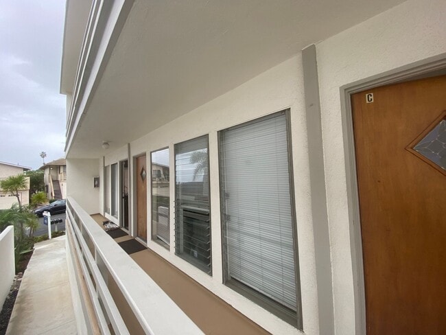 Building Photo - Two Bedroom in Desirable Dana Point!!