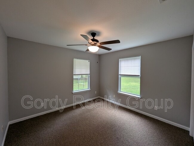 Foto del edificio - 6347 Blue Springs Rd