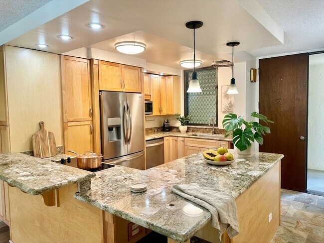 Photo - 1 bedroom in Highly Desirable building in Hawaii Kai Apartment