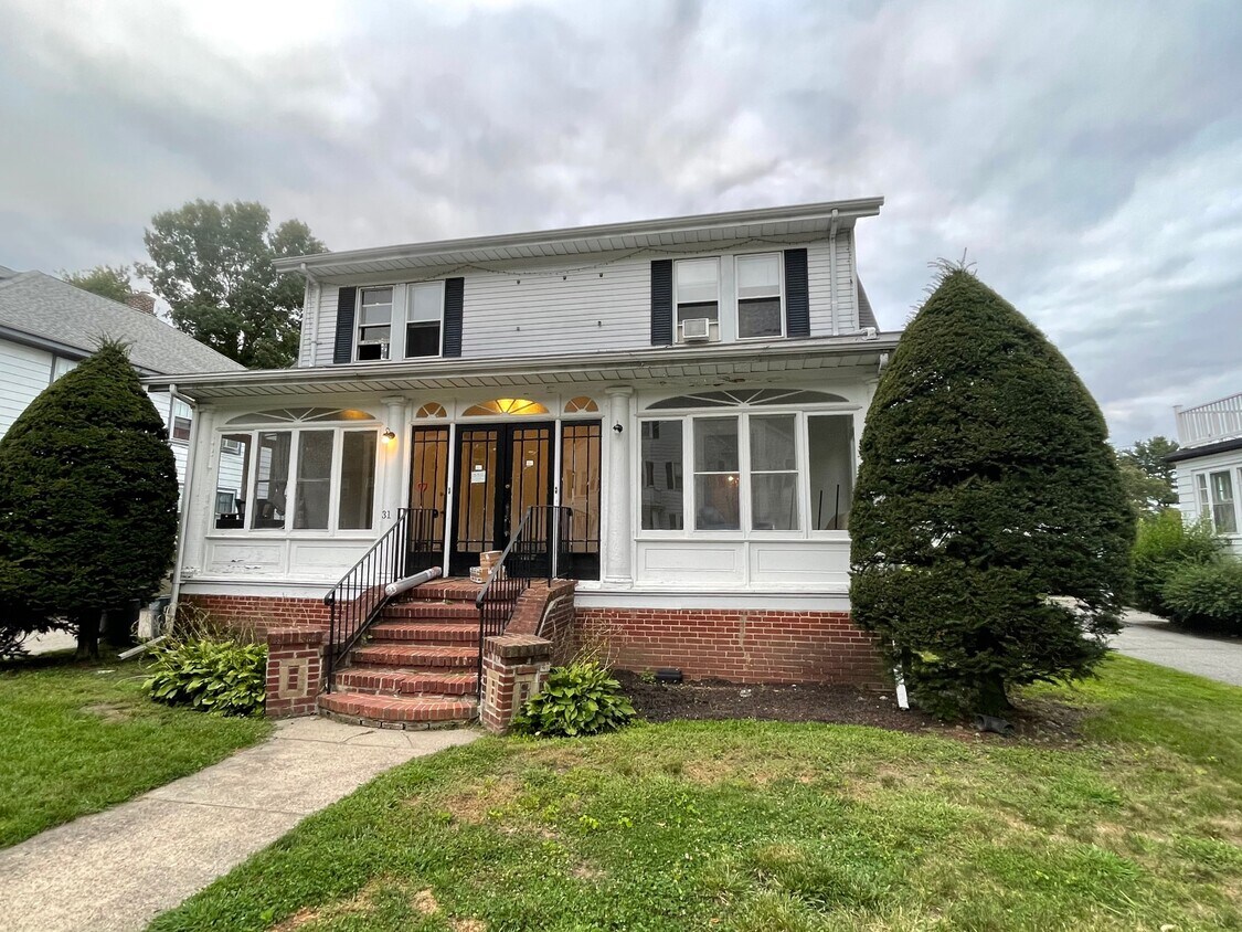 29 Wade St, Boston, MA 02135 Townhome Rentals in Boston MA