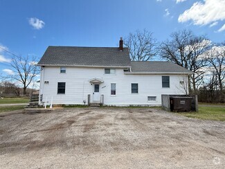 Building Photo - 5680 Trailer Park Dr