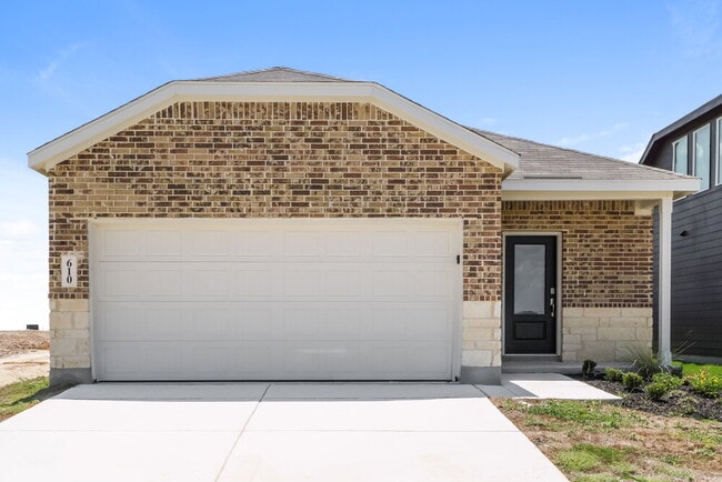 Building Photo - 610 Kayden Ct