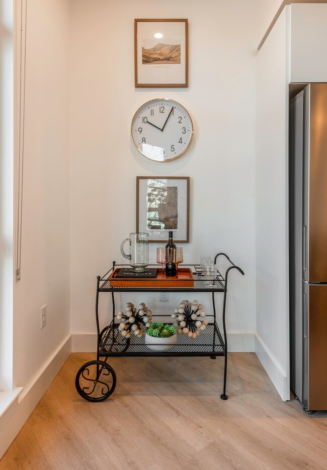 Building Photo - Verge Residences