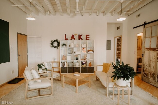 Building Photo - 1430 W 29th St