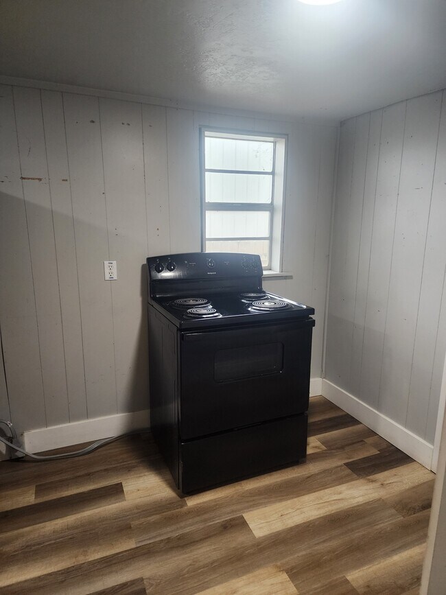 Foto del edificio - 111 W Locust Ave