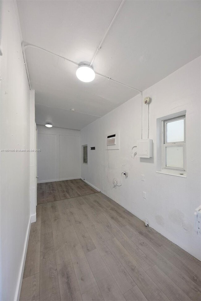 Building Photo - 7613 Biscayne Blvd