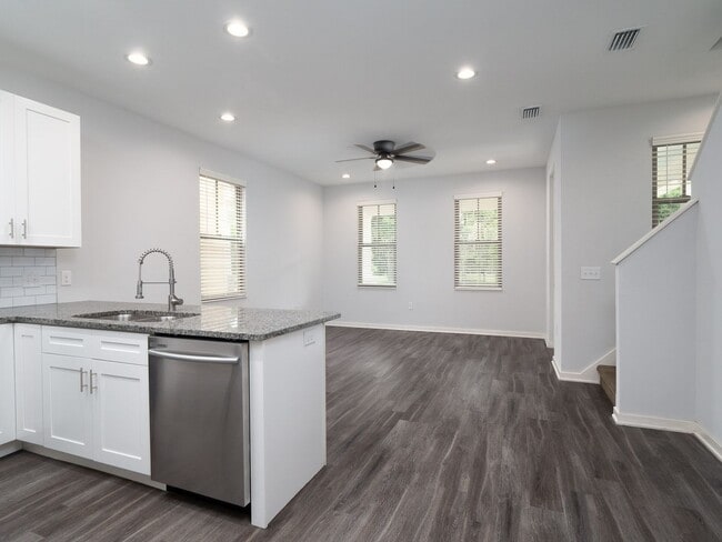 Foto del edificio - Porter's Lakeside - Luxury 4 Bedroom, 4 Ba...