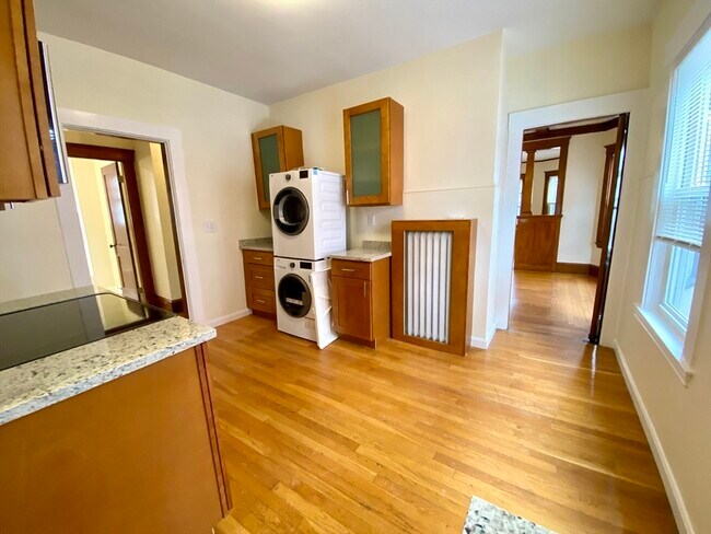 Foto del edificio - 24 Clyde Rd