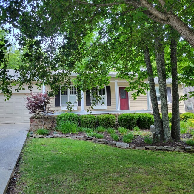 Foto del edificio - 110 Hilton Ln