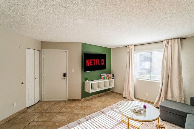 Foto del edificio - 8550 E McDowell Rd