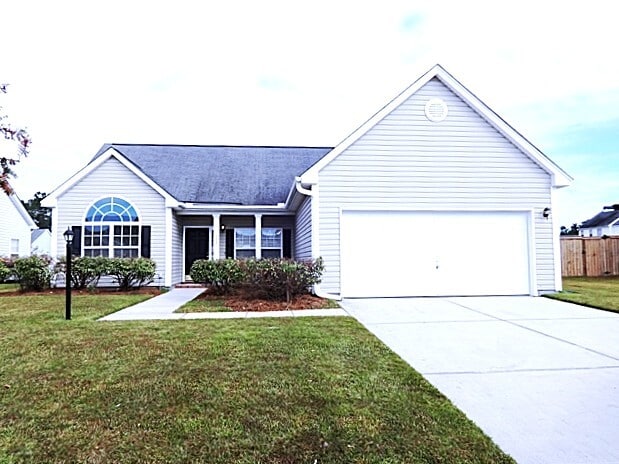 Primary Photo - 109 Cannonsmill Ln