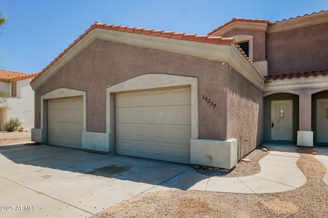 Building Photo - 15237 S Moon Valley Rd