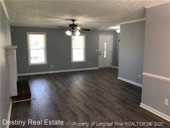 Building Photo - 3 br, 2 bath House - 6740 Foxberry Dr