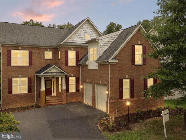 Building Photo - 8500 Indian Paintbrush Way