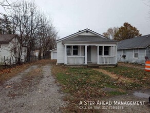 Building Photo - 3117 S Taft Ave