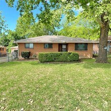 Building Photo - 4341 Kolloch Dr