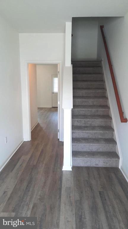 Foto del edificio - 832 Admiral's Quay Dr