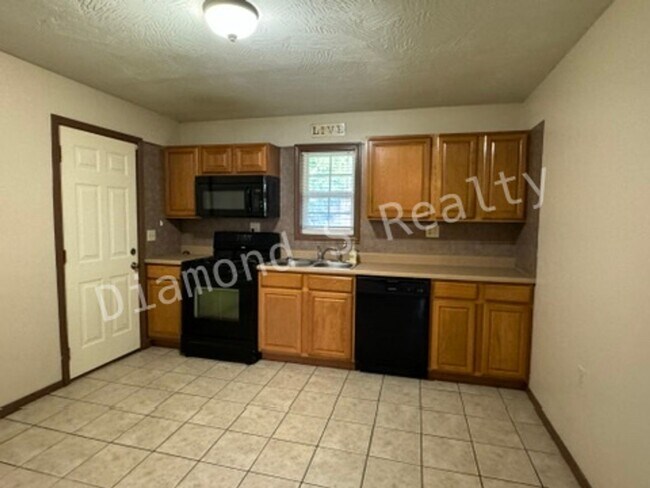 Foto del edificio - 1204 Flora St