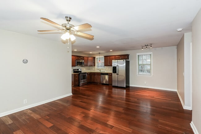 Foto del edificio - 107 Woodridge Dr