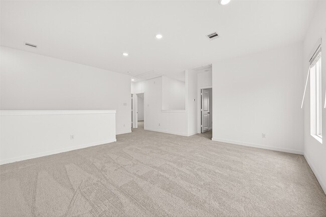 Building Photo - 31838 Blossom Ln