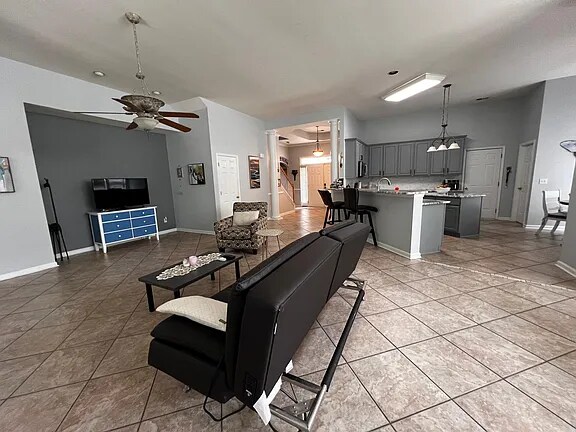 Foto del edificio - 2834 Farmer Brown Ct