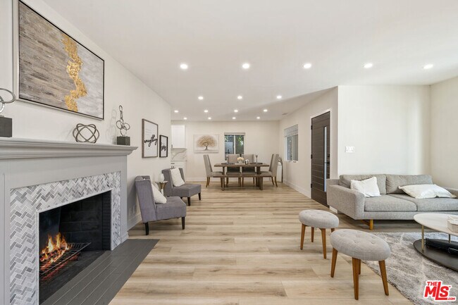 Foto del edificio - 2936 S Bentley Ave