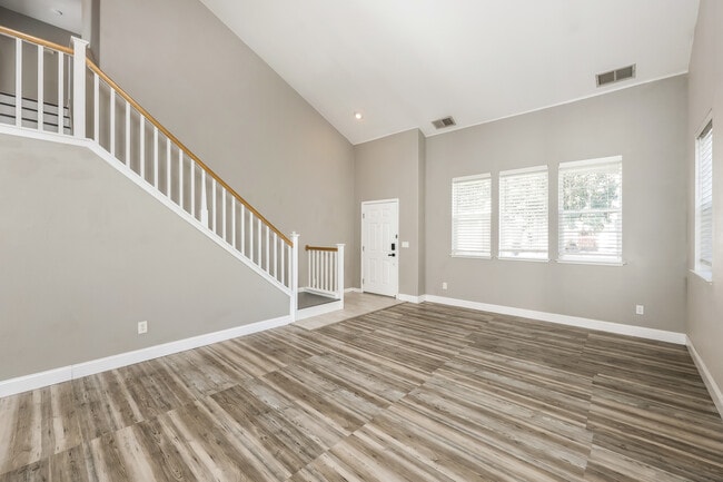 Foto del edificio - 1093 Mayport Dr