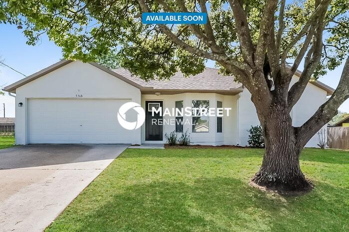 Primary Photo - 3 Bedroom Pet-Friendly Home in SPRING HILL...