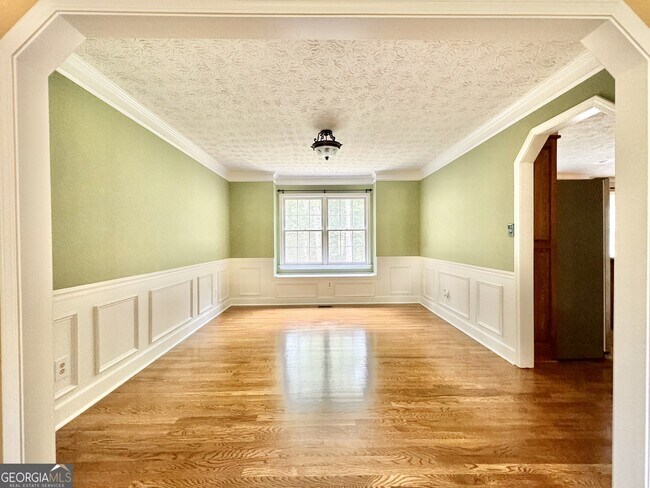 Building Photo - 155 Autumn Moon Trail