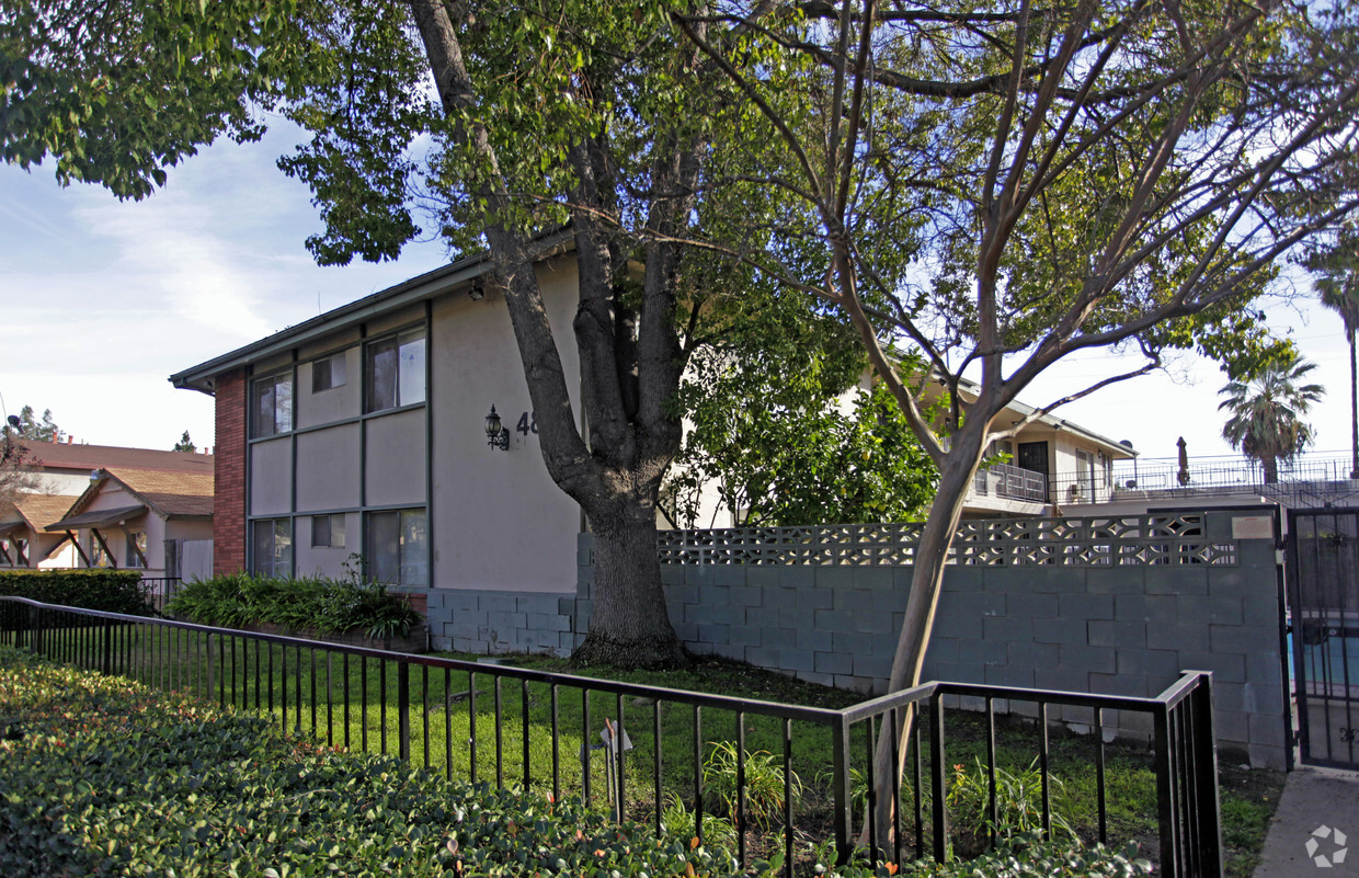 Primary Photo - Patio Apartments
