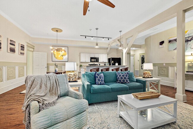 Building Photo - 92 Washington St