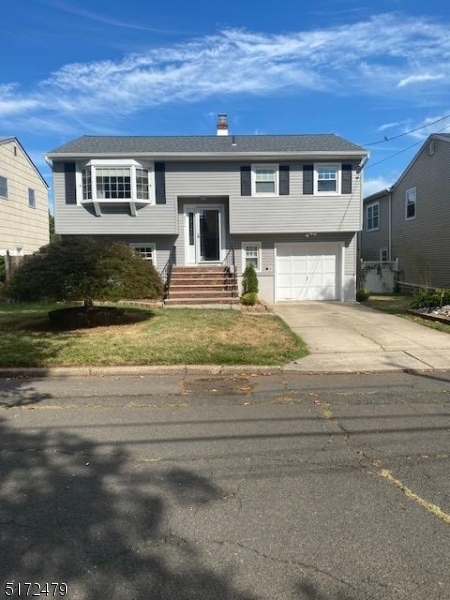 Primary Photo - 431 Cornell Ave